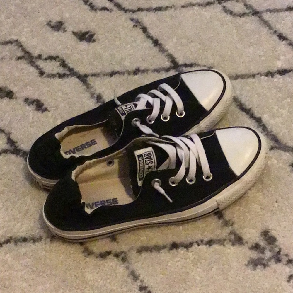 Black Converse Shoreline Slip
